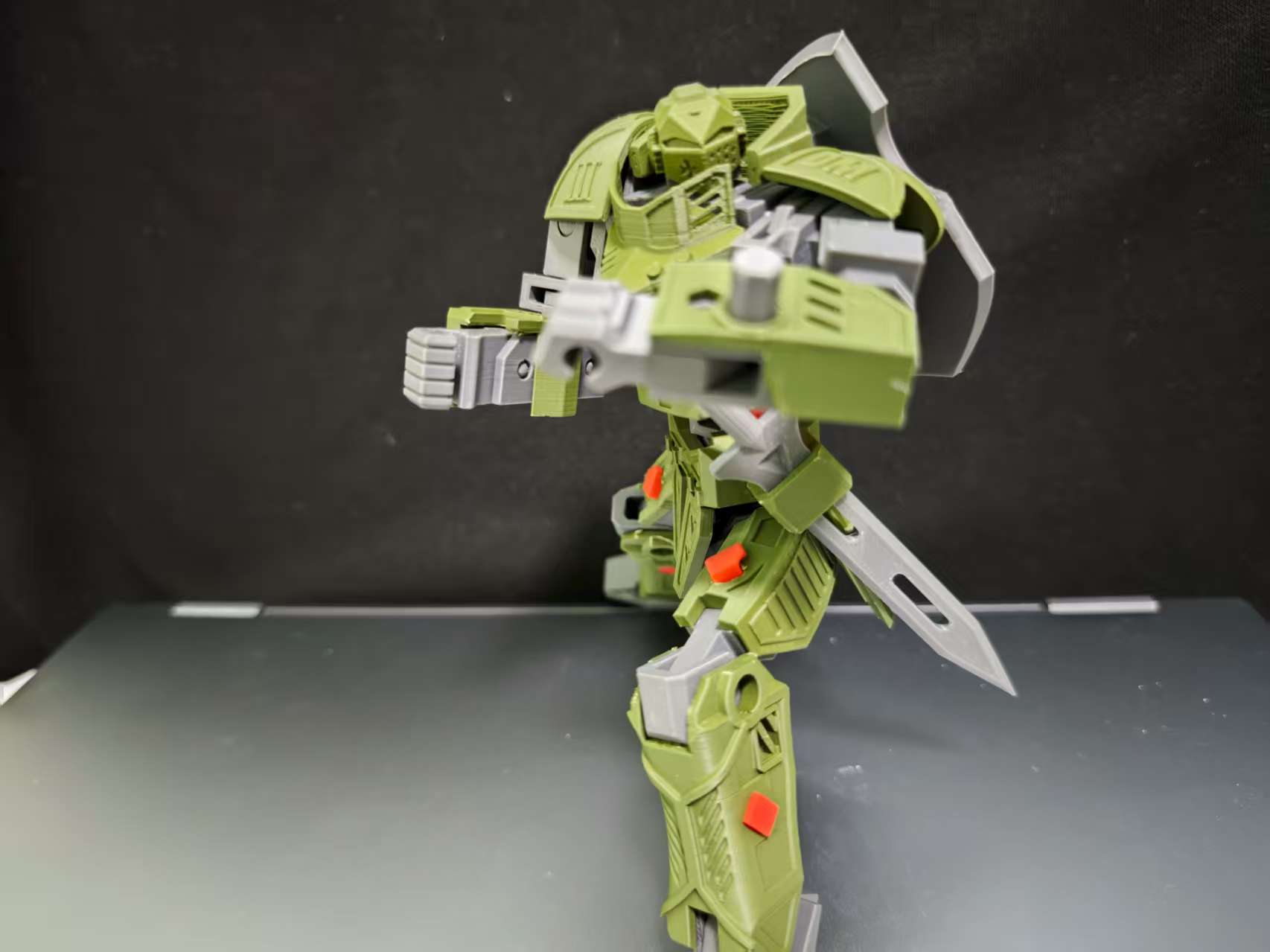 Miniatura 1 do modelo 3D 剑盾武士机甲