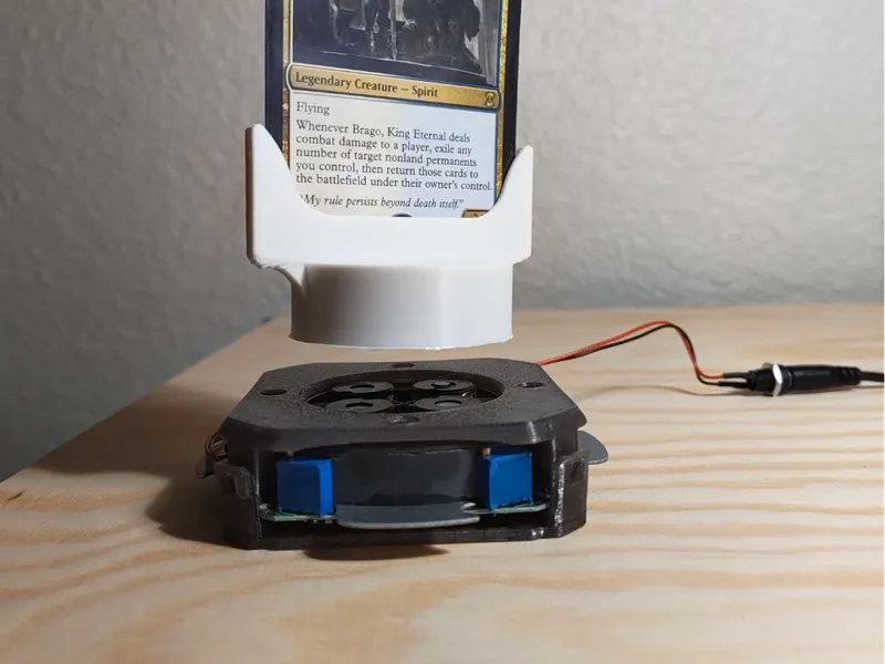 Levitating MTG Commander Display