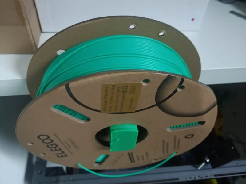 desk clamp spool holder