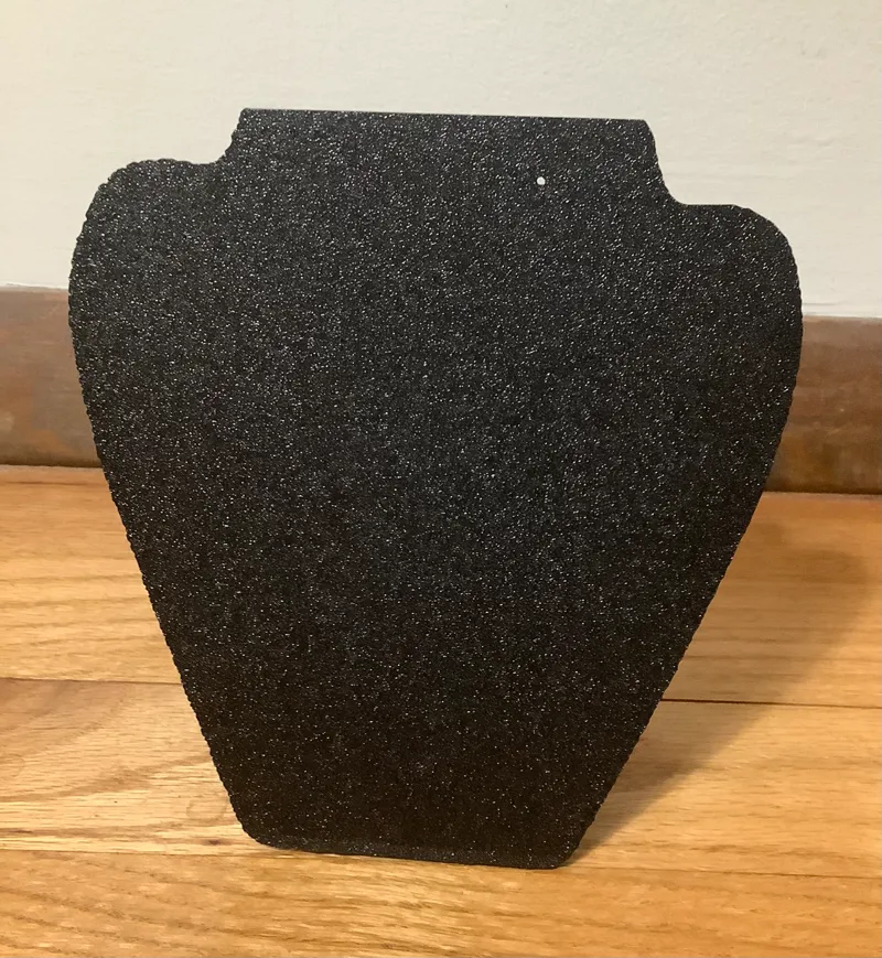 Necklace Easel (small)
