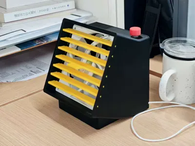 14cm Desktop Fan with Adjustable Louvers