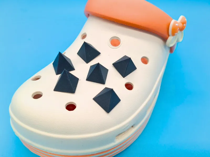 Square spike croc charm