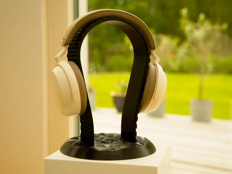 HexArch - Two Part Geometric Headset Stand