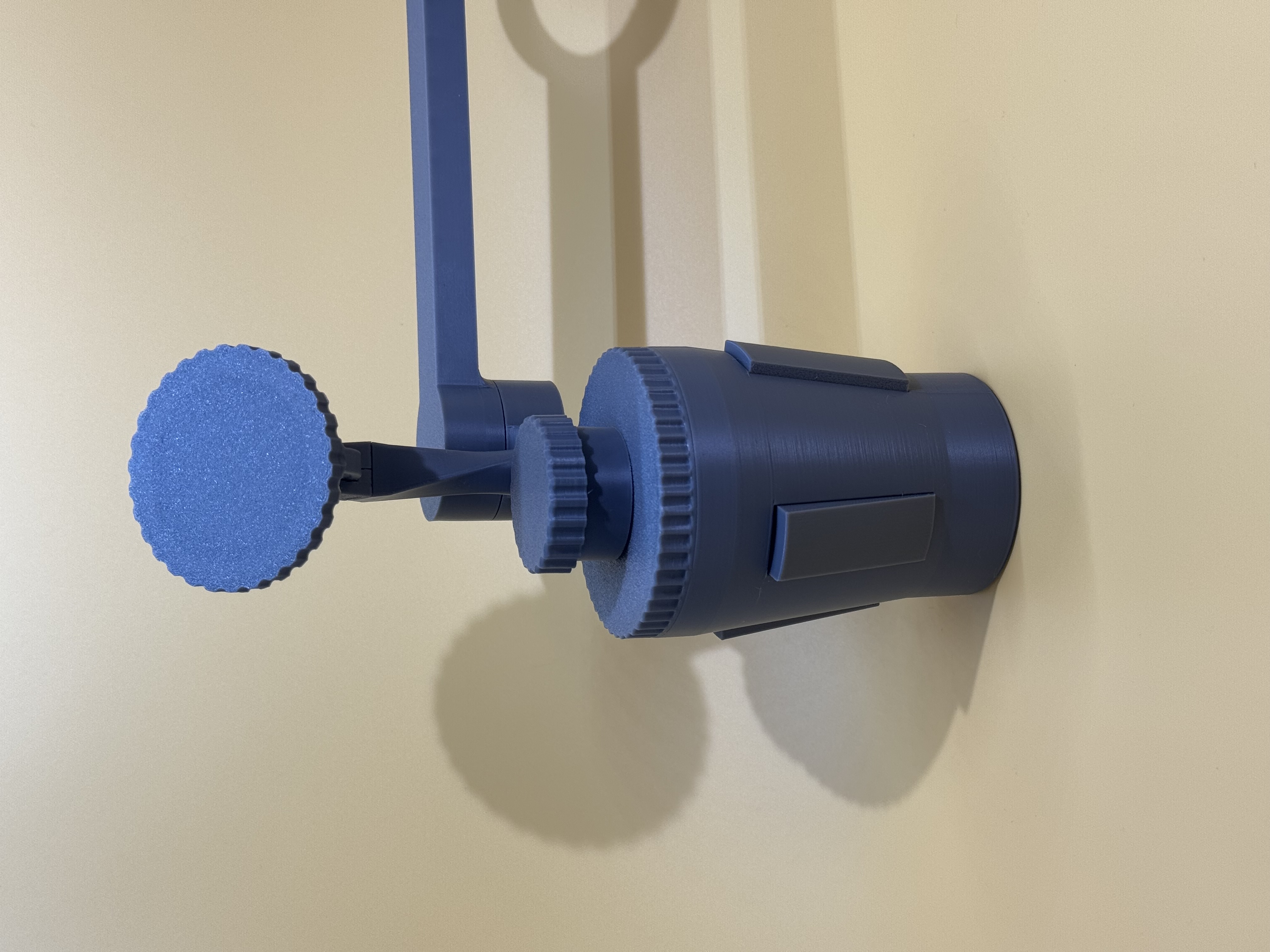 Miniatura 6 do modelo 3D 【更新V2版本】车载杯架固定迷你小桌板，多角度棘轮调节固定