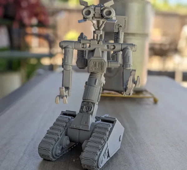 Robot Johnny 5 articulé