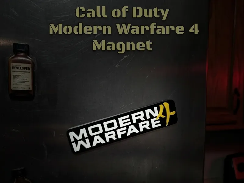 Call of Duty: Modern Warfare 4 Magnet/Stand logo