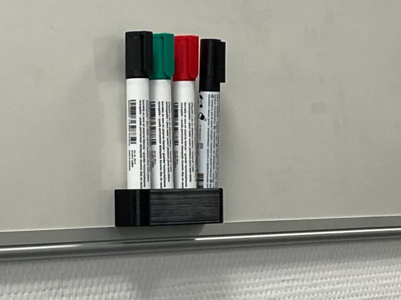 Magnet Whiteboard pen storage