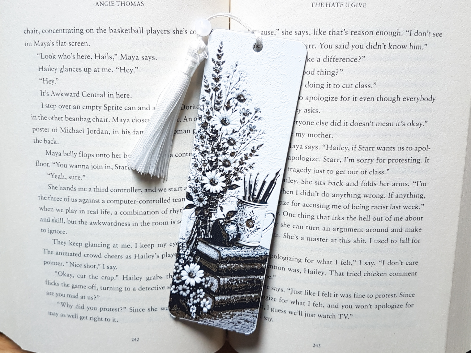 Bookmark, Teacher Desk