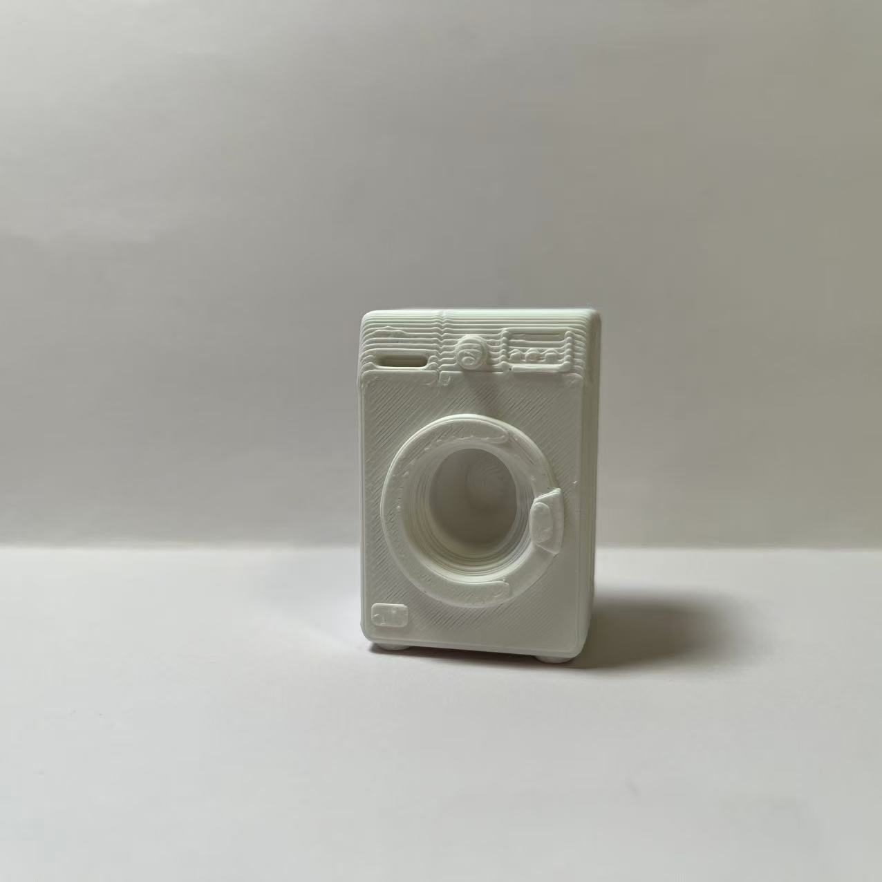 UKCOCO Miniatura De Lavadora Recargable Para Casa De Muñecas – Electrodoméstico Interactivo Con Puerta Giratoria, Blanco, 7x5 UKCOCO Miniatura De Lavadora Recargable Para Casa De Muñecas – Electrodoméstico Interactivo Con Puerta Giratoria, Blanco, 7x5
