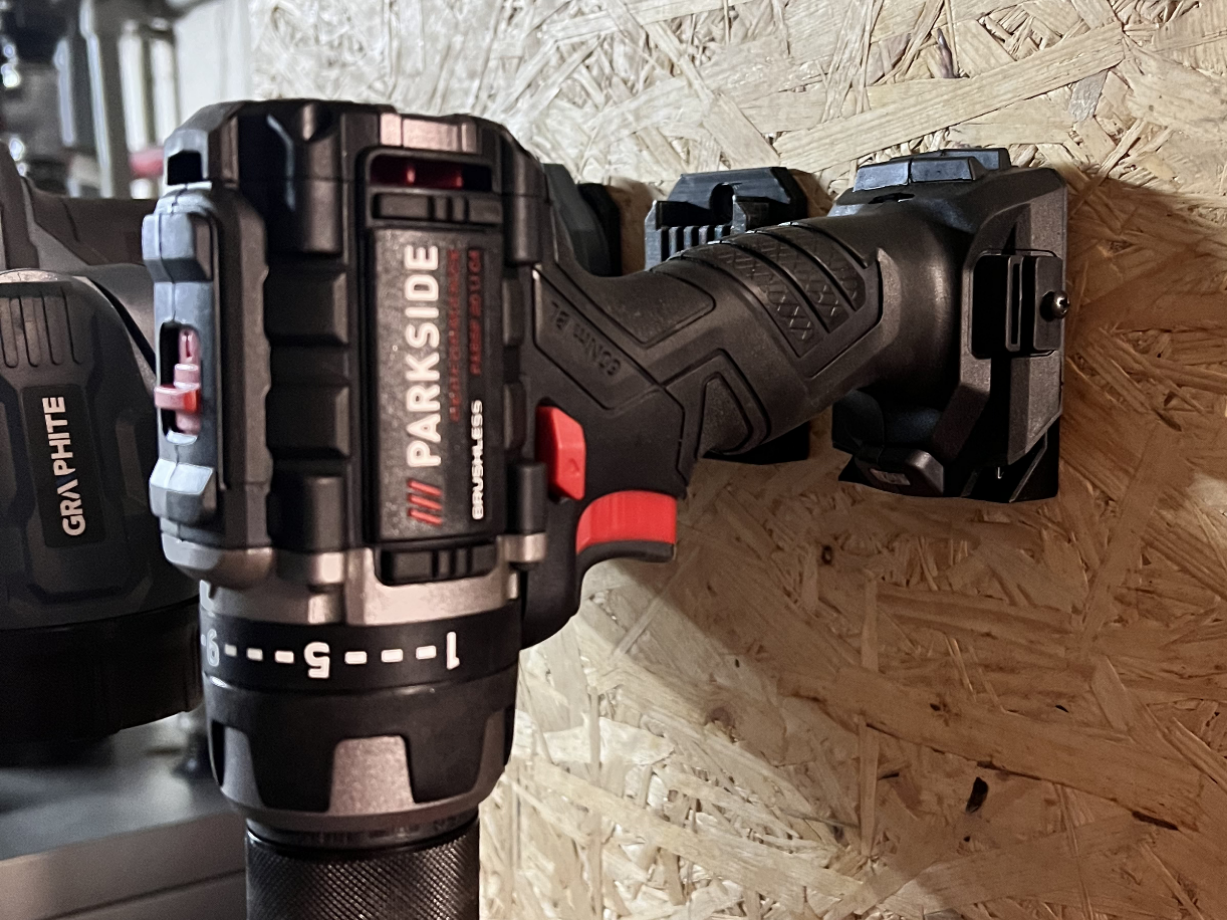 Wall mount for Parkside tools