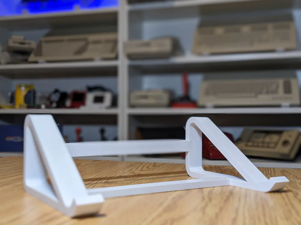 Commodore 64 Display Stand - 35° incline - Free 3D Print Model - MakerWorld