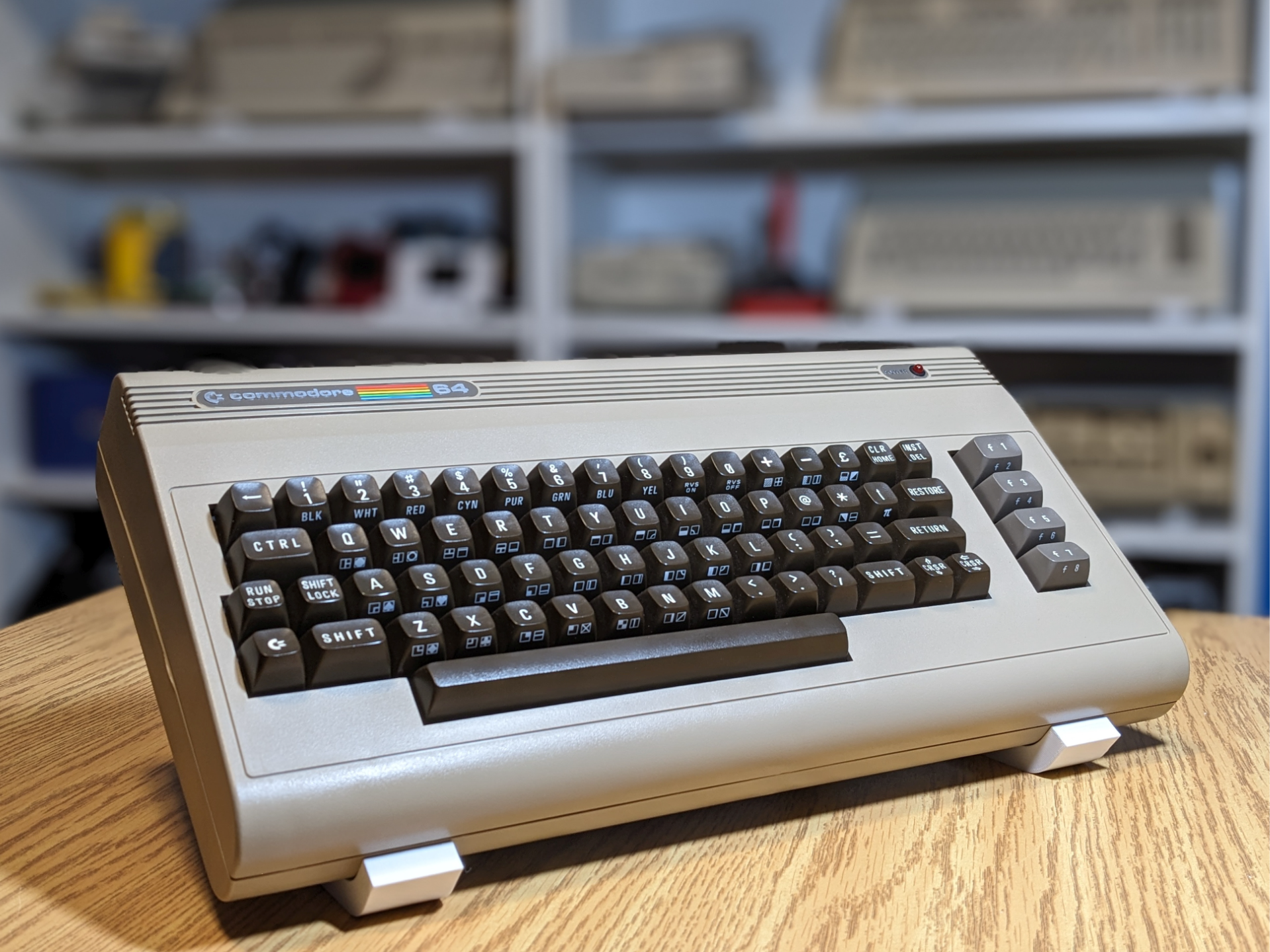 Commodore 64 Display Stand - 35° incline