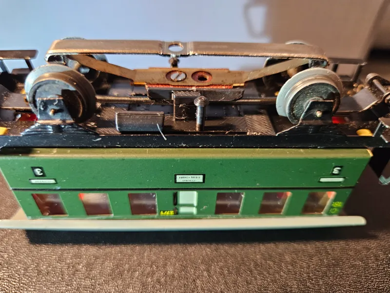 Schleiferhalter Märklin 4000/4040 mit Unterbau