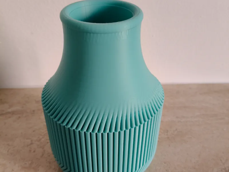 Vaso Medio – Stile Moderno per Decorazioni Minimal