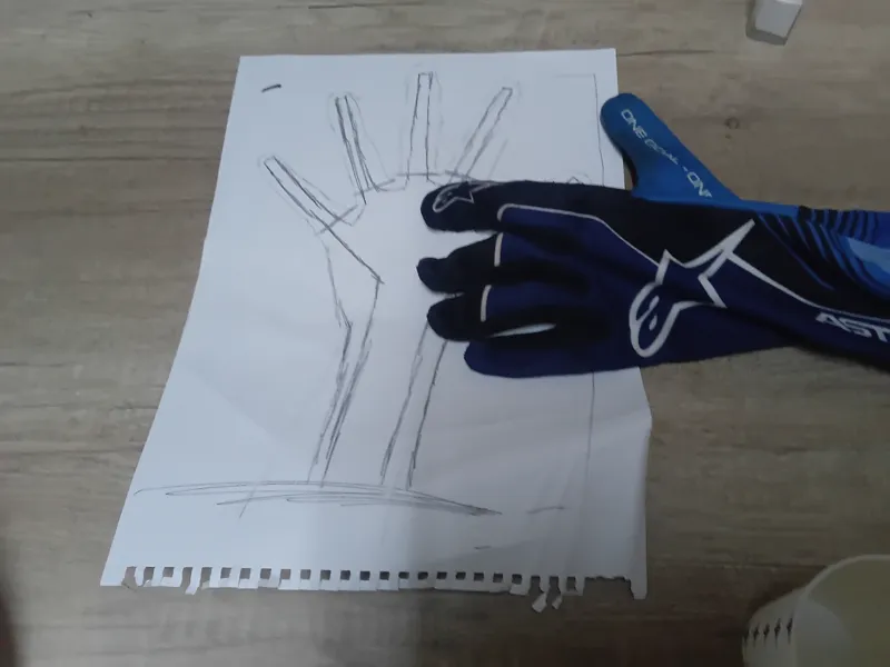 GloveXXLstand