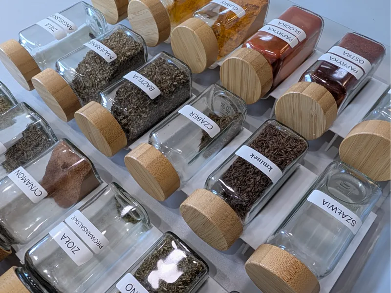 Spice Jars Organizer