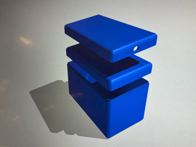 Derek's Box- Simple box to store an RC car in