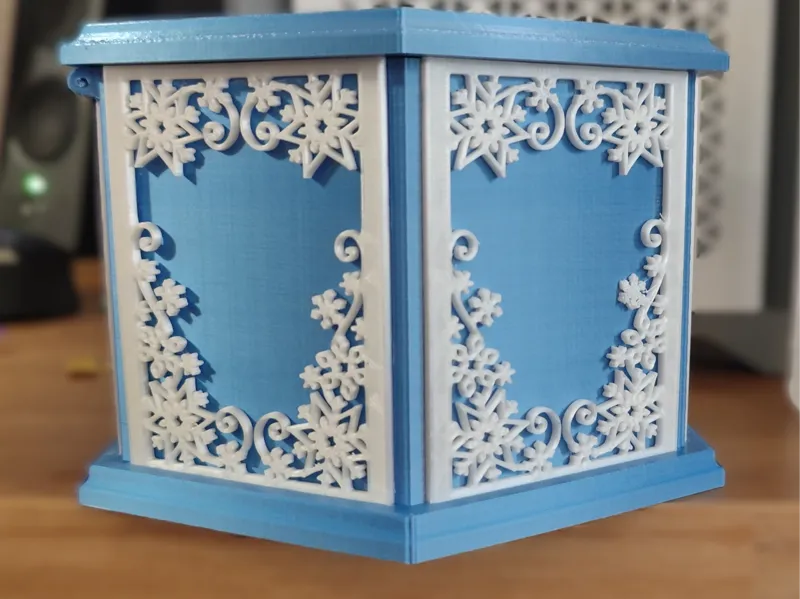 Winter themed music / jewelry box