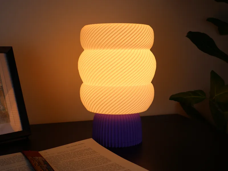 AuroraNest Modern Table Lamp