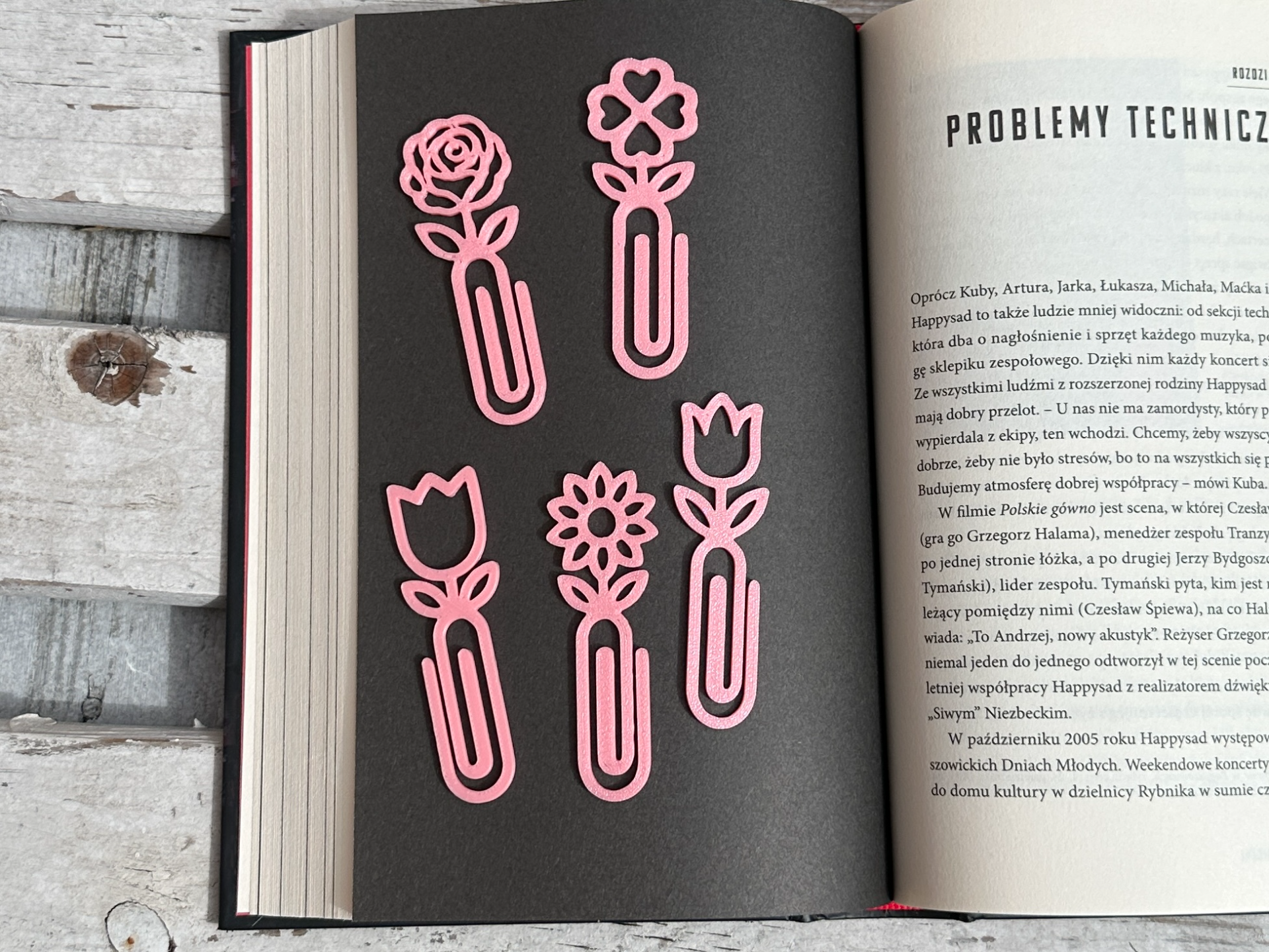 Floral Paperclip Bookmarks – Cute Flower Set 3 3D model