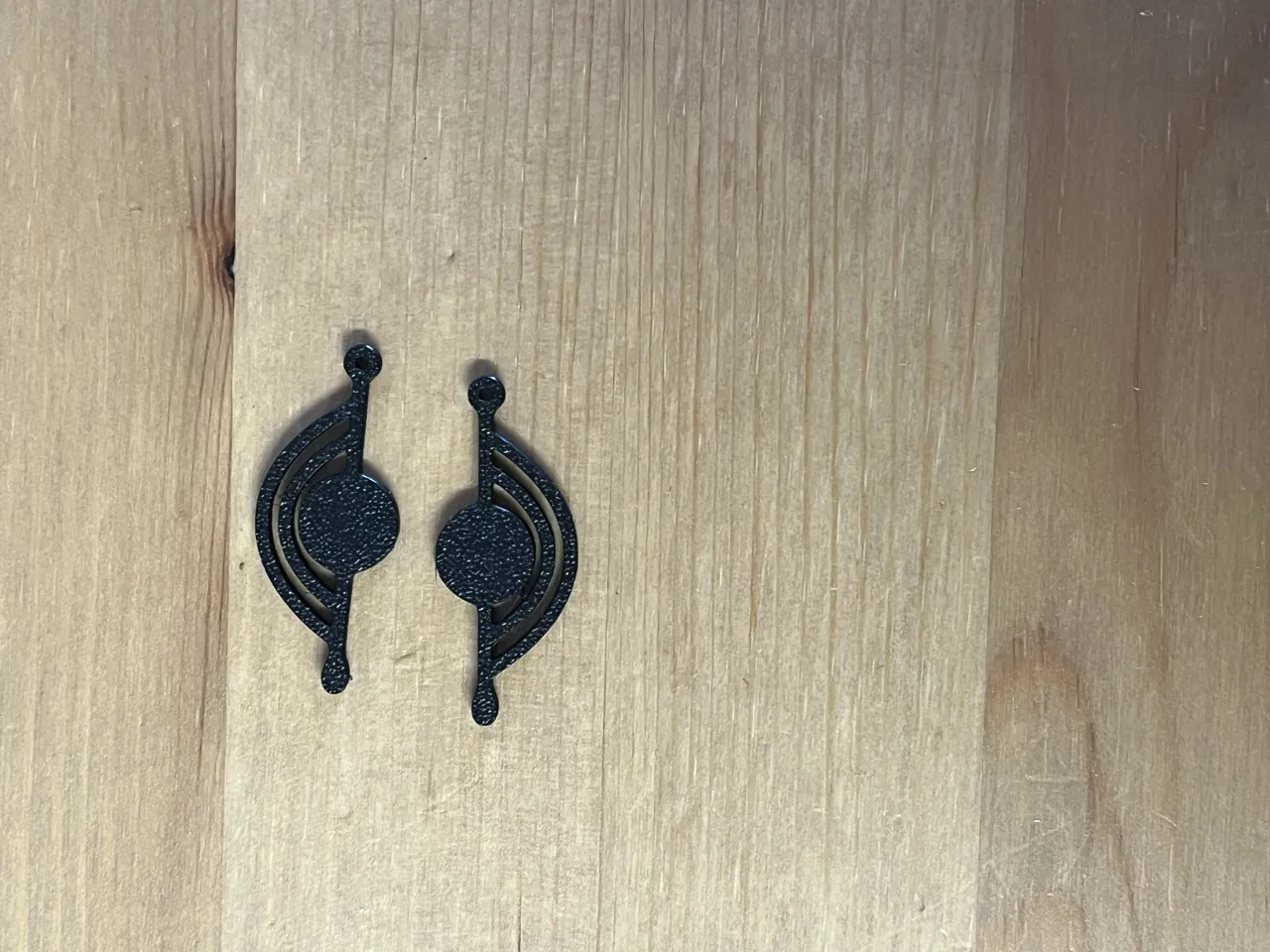 earrings view 2
