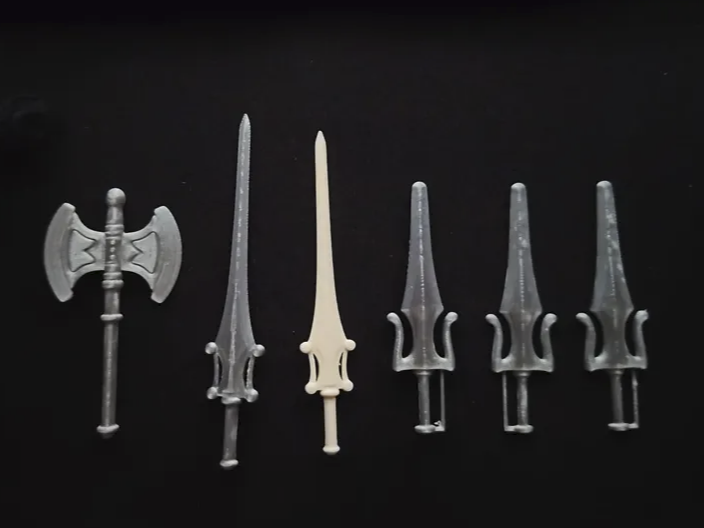 Power sword and other replica - 80 90 toys