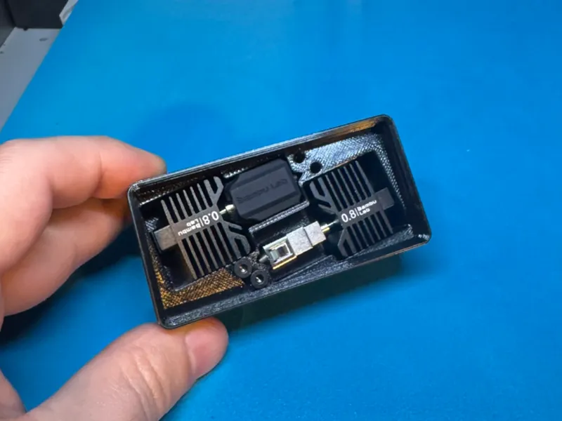 Gridfinity 1x2x4U holder for 2 partial X1 hotends