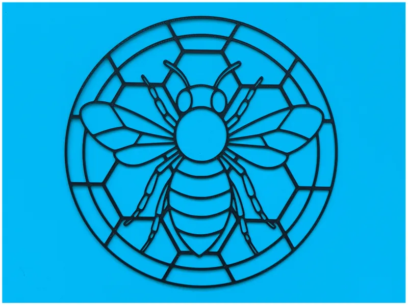 Bee wire decoration