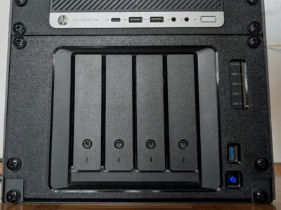 Synology DS920+ NAS Front Plate for custom rack
