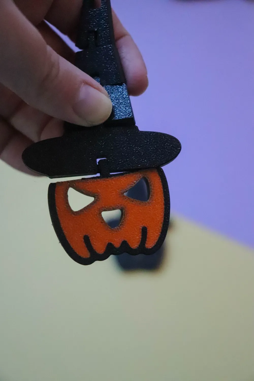 Articulated pumpkin with hat - Free 3D Print Model - MakerWorld