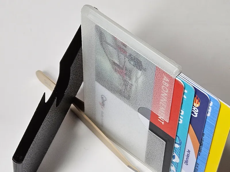 Quick credit card holder