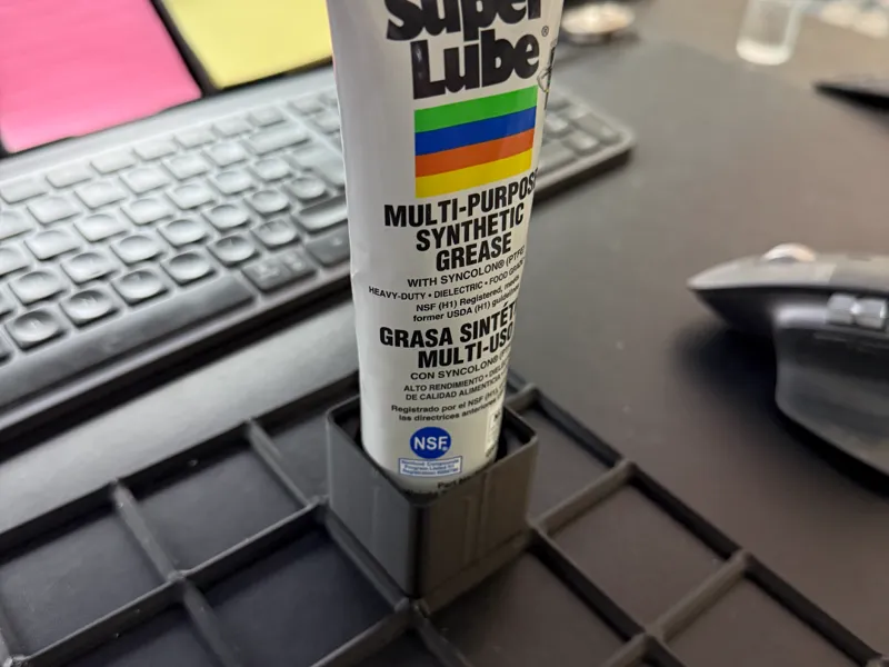 Gridfinity 1×1 Super Lube
