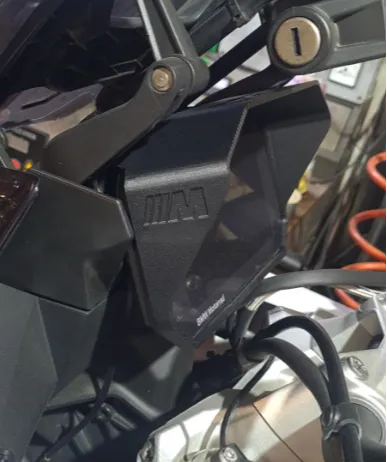 BMW S1000XR TFT SUN PROTECTOR