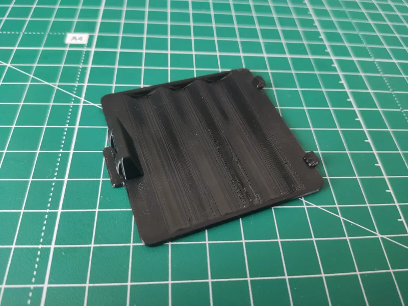 Battery lid of the MT3217/AOF500 PON meter
