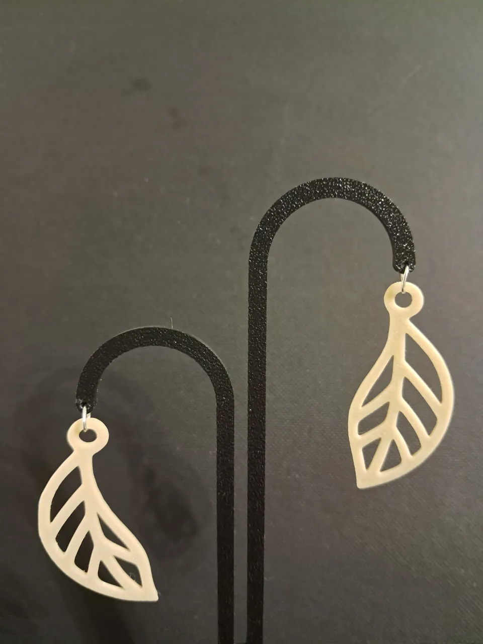 Earrings view 3
