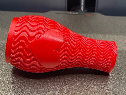 Children's vase with a heart