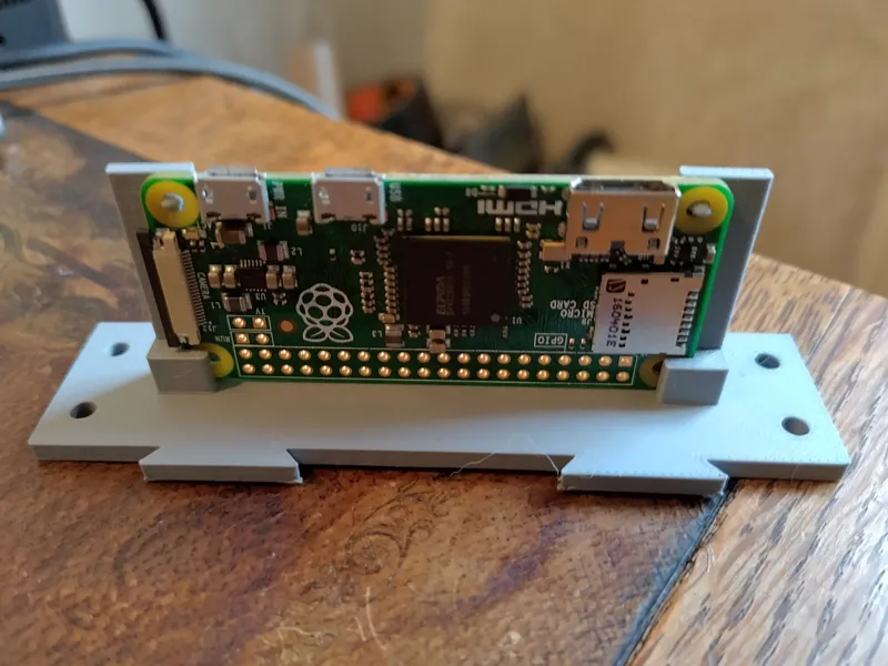 Vertical PiZero PCB Holder - snap together