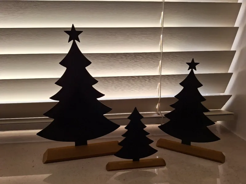 Christmas tree ornament or table decoration No Ams
