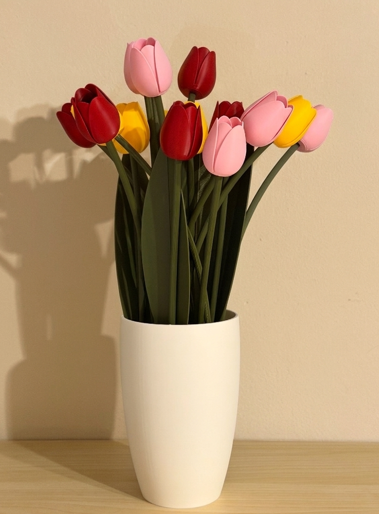 Miniatura 2 do modelo 3D Mini Tulip Bouquet - Modular