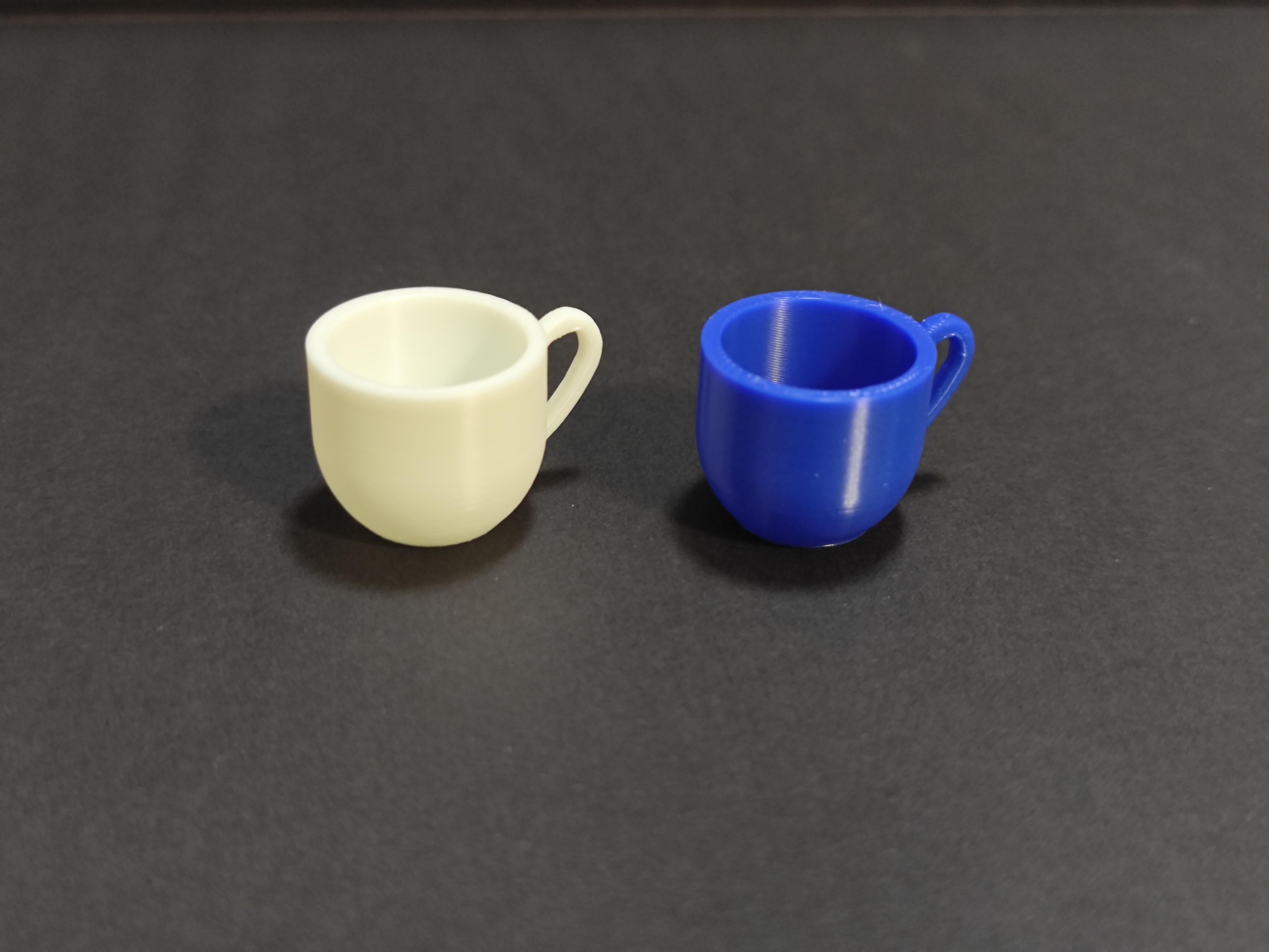 Miniatura 2 do modelo 3D 迷你咖啡杯、马克杯挂件钥匙扣（单个仅4克）