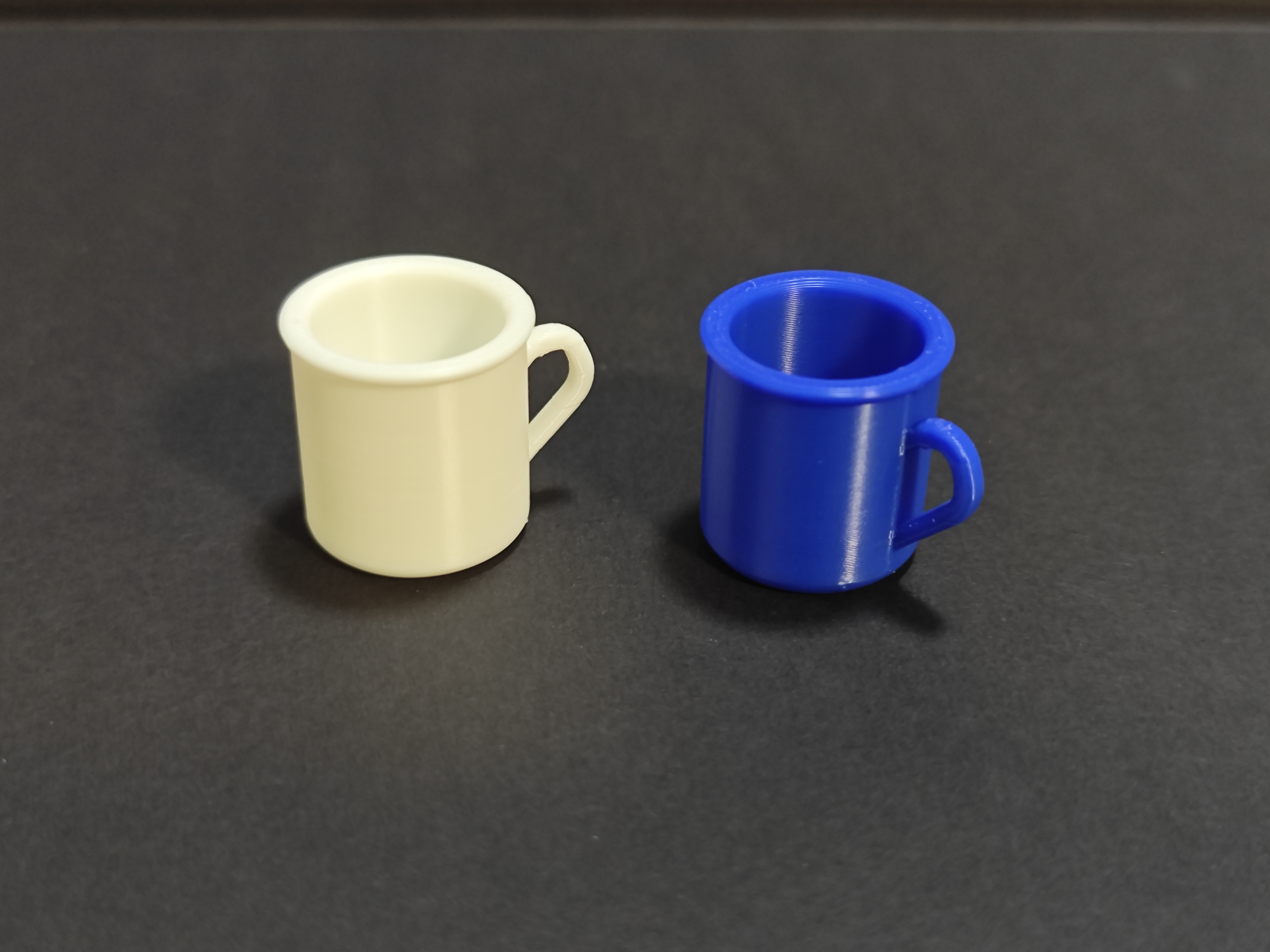 Miniatura 3 do modelo 3D 迷你咖啡杯、马克杯挂件钥匙扣（单个仅4克）