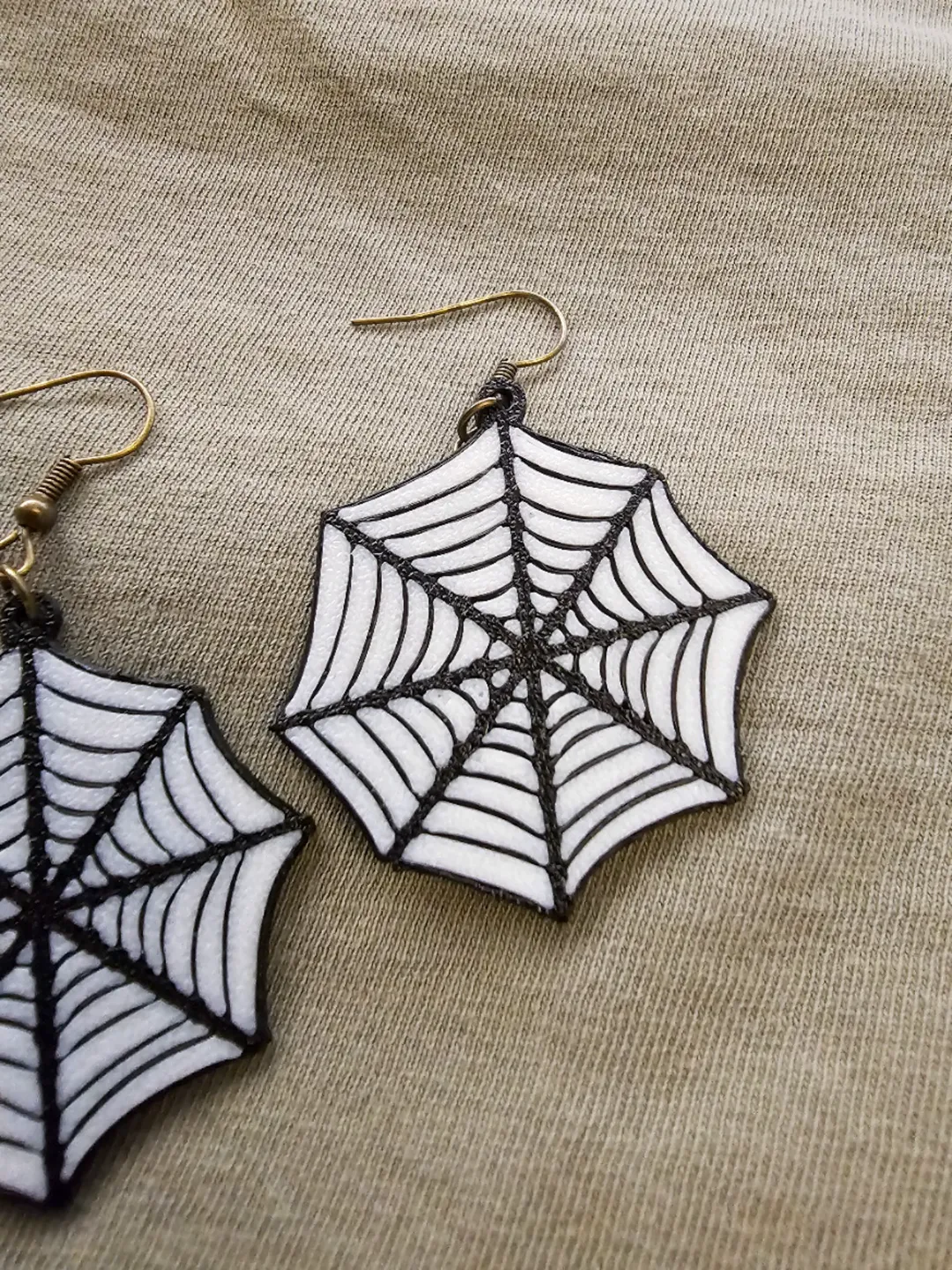 Spider web Earrings -Multicolor view 2