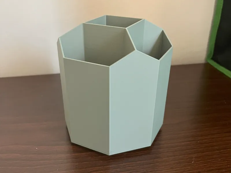 Spinning Organizer Cup