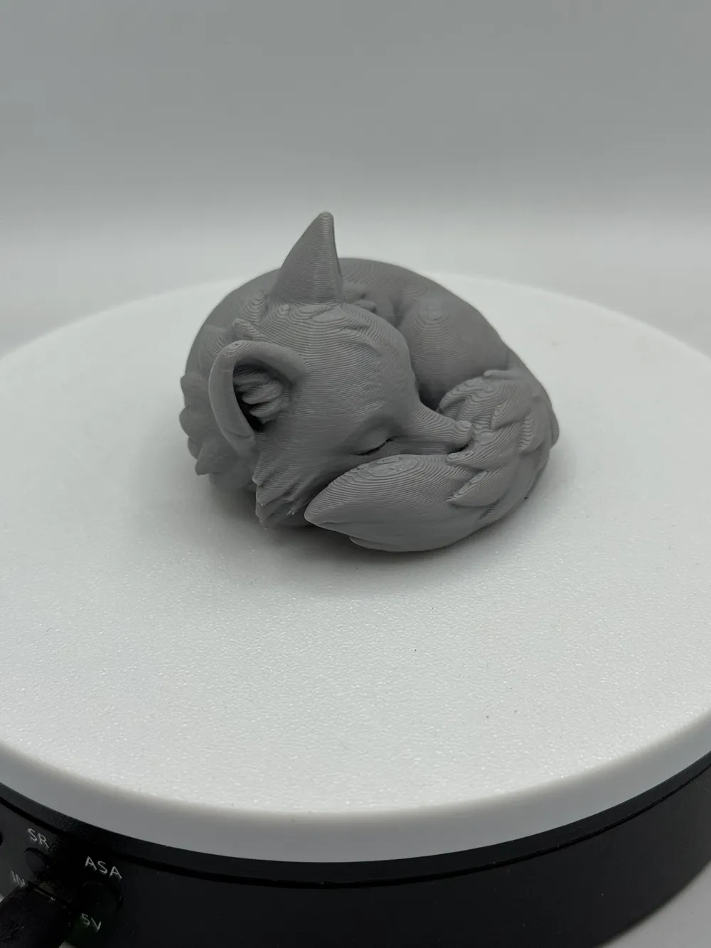 Sleeping Fox – Cozy Woodland Decor - Free 3D Print Model - MakerWorld