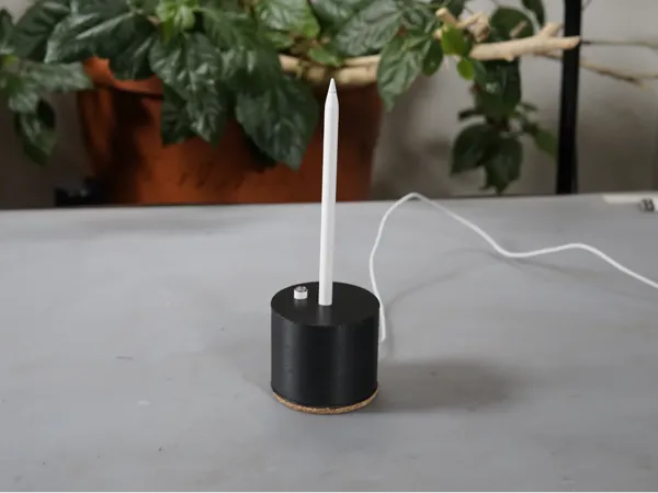 Support de charge lesté pour Apple Pencil