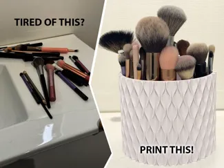 Elegant & Spacious Makeup Brush Holder & Organizer