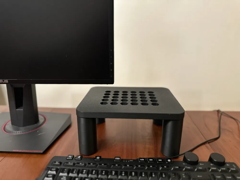 Simple Monitor Riser by jtebs - MakerWorld