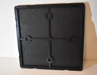 With rear joining cutouts