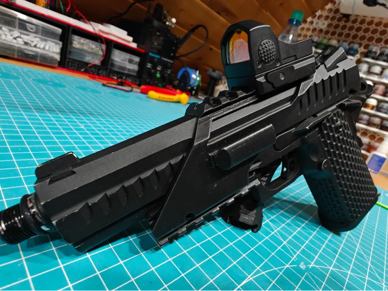 Low Profile SSP1 TopRail Adapter Universal Holster
