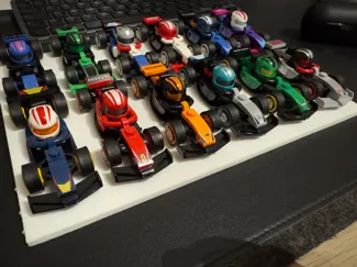F1 Collectible Race Cars 71049 model stand